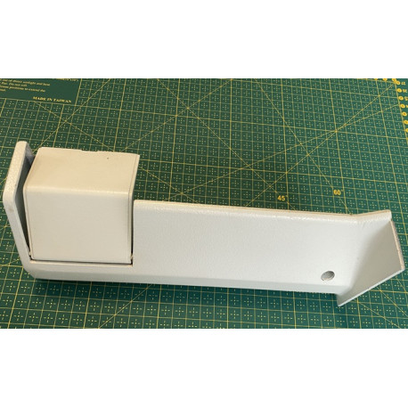 Veritas Famula spodní kryt ramene